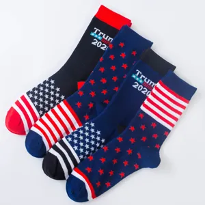 Trump 2020 amerikanische Flagge Crew Socken, patriotische Baumwolle lässige Socken.