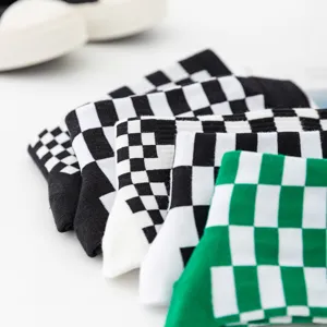 Black and green white checkerboard mid-calf socks fashion trendy women cotton hosiery