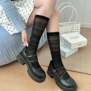 Ballettstil schwarze Netz Wadenstrümpfe passend zu süßen Lederschuhen für Damen atmungsaktiv.