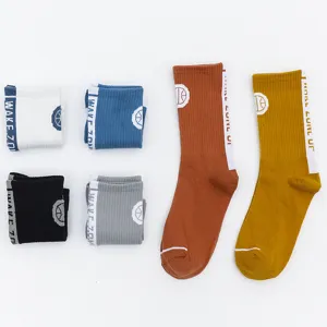 Unisex autumn winter cotton socks casual trendy long stockings multi-color sock set