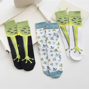 Süße Cartoon Frosch Print Baumwolle Mittelsocken lustige Neuheit lässige kreative Strümpfe Damen
