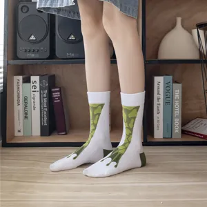 Creative funny frog leg design white mid tube socks for men and women autumn winter novelty cute