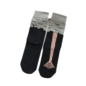 Cute funny duck foot crew socks for men and women, creative novelty autumn winter cotton socks.