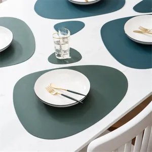 Irregular pebble shaped placemat set for dining table, heat resistant table mats, green.