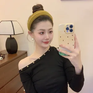 Maillard velvet wide hair band stylish autumn winter daily wear fashion women hair hoop accessory