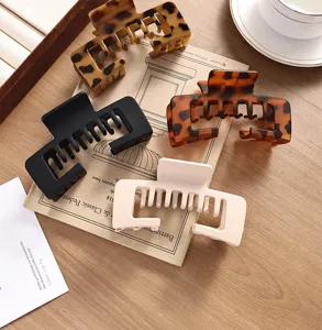 Matte square hair claw clips set, fashionable leopard print and solid color shark clips.