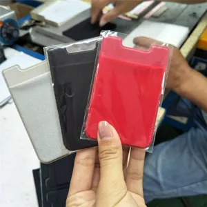 Portacarte adesivo per telefono in tessuto Lycra, tasca posteriore elastica per carte.