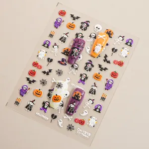 Autocollants d'ongles 5D en relief Halloween fantôme crâne nail art détail vue