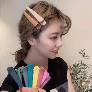 Large matte duckbill hair clips set, colorful seamless hair styling clamps for makeup daily use.