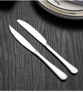 Juego de cuchillos para carne de acero inoxidable, cubiertos de mesa dentados para cocina.