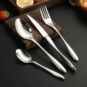 Set di Posate in Acciaio Inossidabile 304 Coltello Forchetta Cucchiaio Manico a Proiettile Lucidato a Specchio