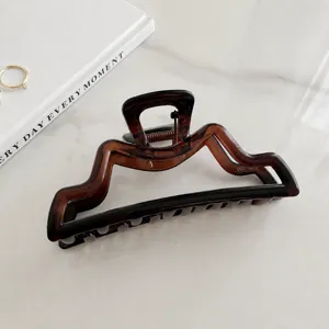 Grande molletta per capelli 13cm per donna, elegante accessorio geometrico vuoto.