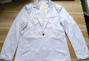 Giacca blazer casual bianca da uomo, elegante capospalla slim fit da lavoro.