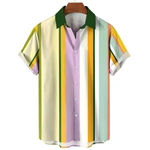 Herren Freizeit Kurzarm Knopfleiste Hawaiihemd mit buntem vertikalen Streifenmuster Design.