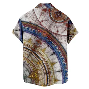 Vue detaillee de la chemise d'ete a manches courtes pour hommes avec imprime mecanique 3D.