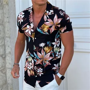 Chemise hawaïenne à manches courtes pour homme, imprimé floral tropical et style d'été.