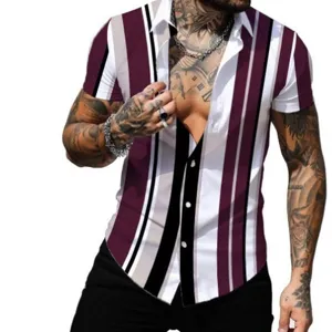 Chemise décontractée rayée vintage à manches courtes et revers pour homme vue studio de face