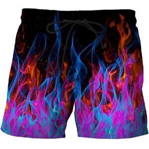 Detalle en primer plano del bañador colorido para hombre con cordón negro ajustable.