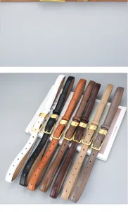 Vue détaillée de ceintures fines en cuir pour femmes en plusieurs couleurs, boucles métalliques.