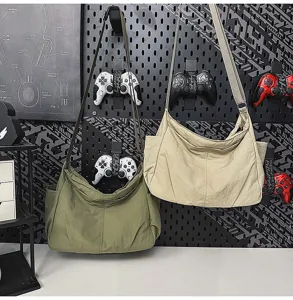 Large capacity nylon crossbody bag casual neutral tote bag lightweight student shoulder bag