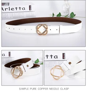 Vue detaillee d'un elegante ceinture pour femme en cuir blanc avec boucle geometrique doree.