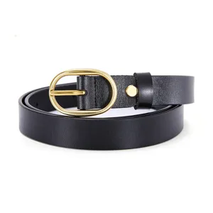 Schwarzer Damen Ledergürtel mit goldener Ovalschnalle eleganter Jeansgürtel für Frauen