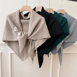Wollen mix gebreide sjaal omslagdoek voor vrouwen, gezellige herfst winter minimalistische top.