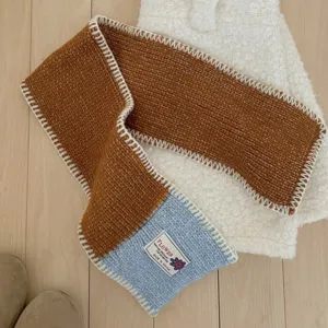Women's Wool Blend Colorblock Knitted Scarf Short Cross Over Neck Warmer Warm Winter Contrast Stitching Student Casual Neck Gaiter
