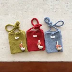 Sac à Téléphone Tricoté en Forme d'Oie de Dessin Animé Mignon Mini Sac à Bandoulière en Laine Petit Sac de Rangement pour Monnaie Clé pour Automne Hiver