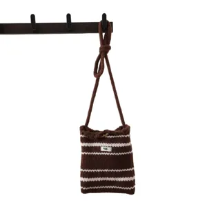 Sac bandoulière tricoté à rayures marron et blanc, petit sac de téléphone portable pour femmes.