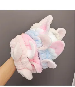 Plüsch Tierohren Stirnband Detail, weiches Korallenfleece Kosmetik Haarband für Gesichtsreinigung.