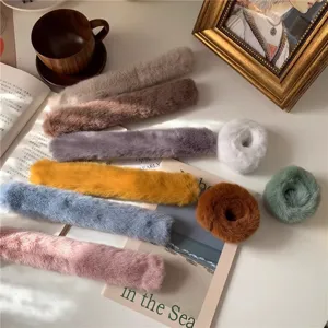 Pluche haarrekkers en slap bands voor vrouwen en meisjes, schattige winter haaraccessoires set.