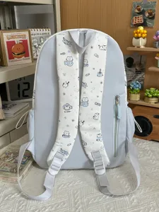 Cute cartoon cat backpack for women, large capacity sweet school bag and casual rucksack.
