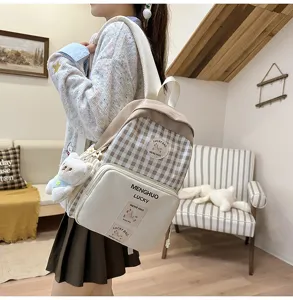 Japanese sweet plaid backpack for schoolgirls, lightweight large capacity student bookbag