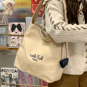 Japanischer Stil Canvas Tote Tasche lässige tägliche Pendler Schultertasche Buchstaben