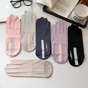 Summer ice silk sun protection gloves detail showing anti-slip design and multiple colors.