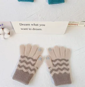 Women winter knit warm gloves cute wavy contrast color touch screen full finger mittens.