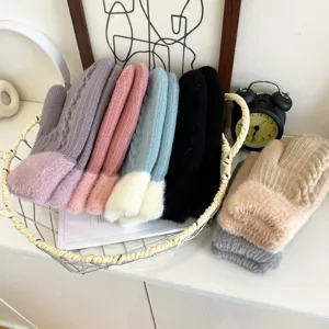 Winter warm knitted mittens for women, thick fleece lined color block design cozy winter gloves.