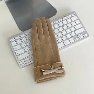 Women winter warm touchscreen gloves detail, cozy fleece lined outdoor riding knit mittens.