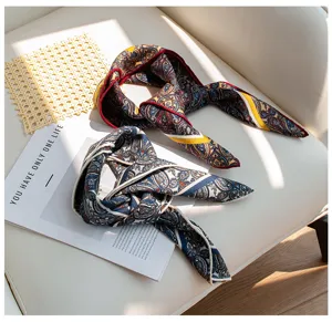 Elegant silk wool paisley square scarf for women, fashionable double-sided printed neckerchief.
