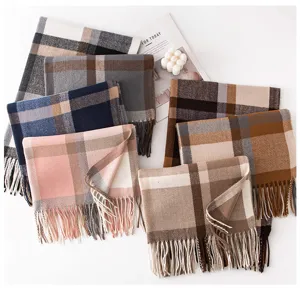 Comoda scialle invernale a quadri con frange, morbido scialle caldo per donna moda.