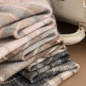 Écharpe à carreaux femme douce et chaude élégante écharpe d'hiver automne châle