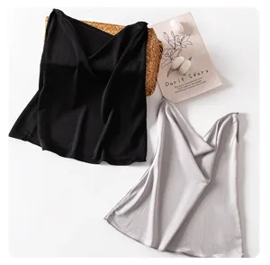 Lightweight summer knit ear-hanging face mask and scarf dual-use neck protection accessory detail.