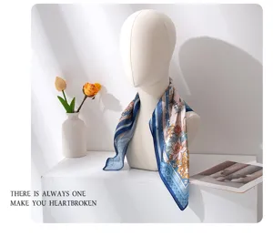 Autumn new mulberry silk scarf women high-end luxury fashion floral neckerchief detail