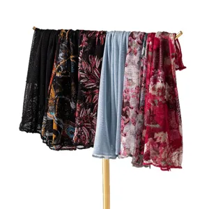 Silk knitted neck cover ear-hanging scarf women daily fashion accessory floral neck gaiter