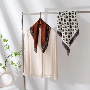 Double-sided paisley print square scarf elegant commuting women neck scarf stylish shawl accessory