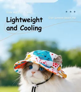 Niedlicher Haustier Sonnenhut mit verstellbarem Riemen für Outdoor Katzen Reisen.