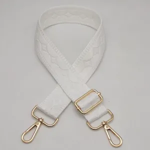 Correa de repuesto blanca para bolso, bandolera ajustable con accesorios metálicos dorados.