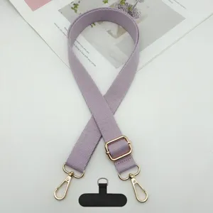 Correa cruzada para teléfono lavanda correa ajustable con ganchos metálicos y parche.