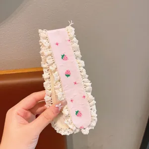 Kinder Haar-Pony-Zauberaufkleber mit süßem Erdbeerdruck und Spitzenbesatz für das tägliche Styling